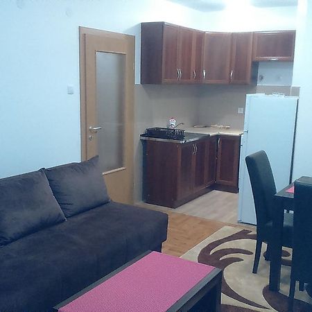 Apartman Pazin Требинье Экстерьер фото