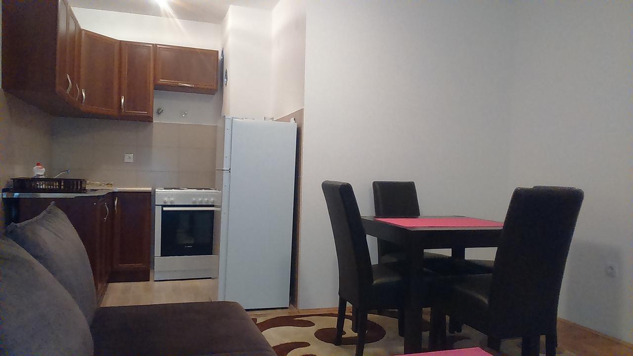 Apartman Pazin Требинье Экстерьер фото